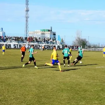 RKS rozgromił rezerwy Pelikana Łowicz 