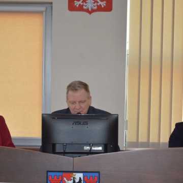 Na nadzwyczajnej sesji o remoncie ul. Piłsudskiego w Radomsku