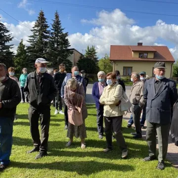 Protest mieszkańców nic nie dał. Ośrodek zdrowia w Ładzicach zlikwidowany. Zastąpi go prywatna placówka