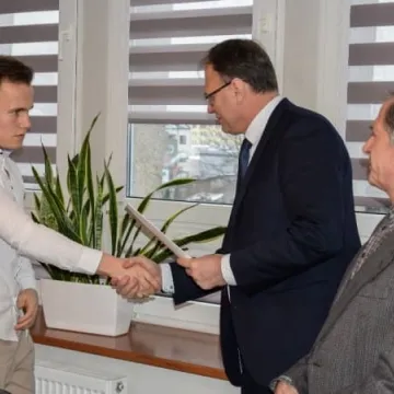 Prezydent wręczył stypendia sportowe 