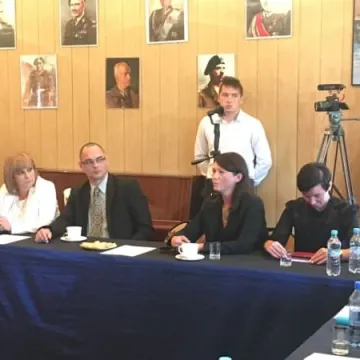 Okrągły stół wychowawczy w Radomsku