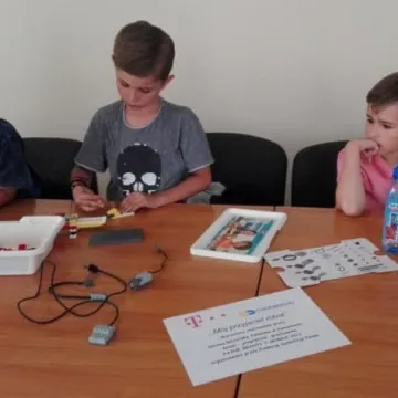 Warsztaty robotyki w Gomunicach