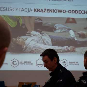 Szkolenie z pierwszej pomocy dla policjantów w Radomsku