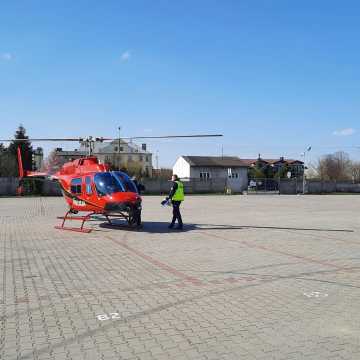 Radomsko: Policyjny helikopter w akcji