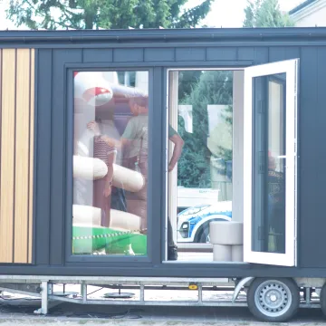 Firma Korner na Dniach Przedborza – mobilny showroom przyciąga uwagę