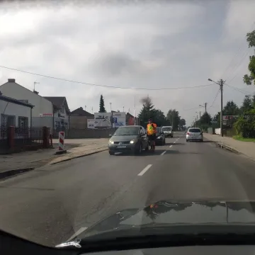 Pielgrzymka na rolkach przejechała przez Radomsko