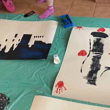 Radomszczańskie pejzaże oczami dzieci. Warsztaty prof. Wiatra w Muzeum w Radomsku