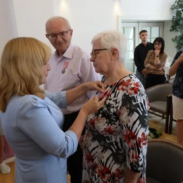 Złoci małżonkowie uhonorowani medalami