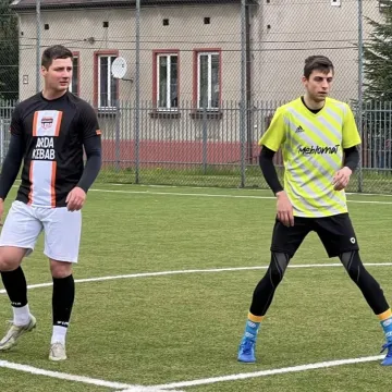 Żuczek Dobromierz pierwszym liderem „Szóstek” w Radomsku