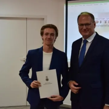 Najzdolniejsi uczniowie otrzymali stypendia prezydenta