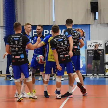 METPRIM Volley Radomsko odprawił debiutanta ze Skierniewic