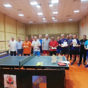 Promują trzeźwość poprzez sport