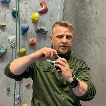 Uczniowie klas mundurowych z Radomska uczestniczyli w manewrach WOT