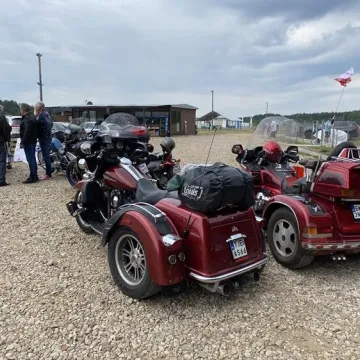 Motocykliści z całej Polski przyjechali do Zakrzówka Szlacheckiego