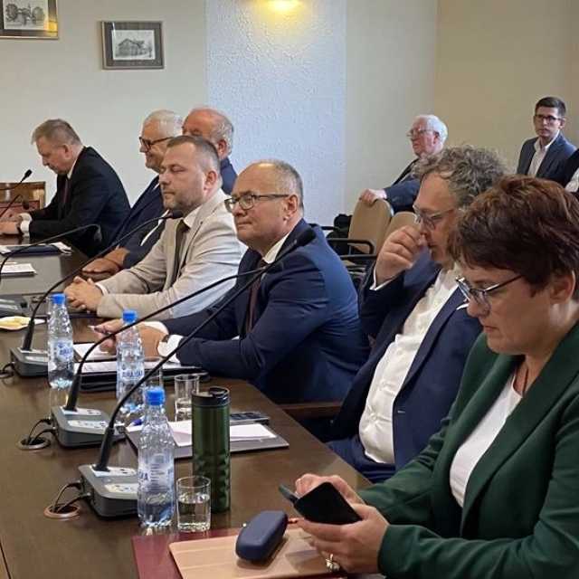 Mniejsza reprezentacja PiS w Radzie Powiatu Radomszczańskiego