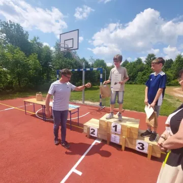 Spacer z kilometrami. Aktywna Szkoła Run&Walk2023