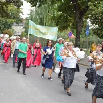 Jarmark Powiatowy 2018. Parada Gmin i Organizacji Pozarządowych 