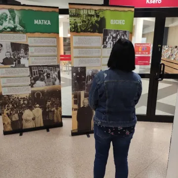 „Rodzina Bogiem silna” w bibliotece w Radomsku