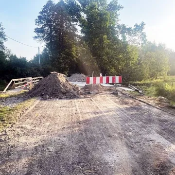 Trwa przebudowa mostu w Zagórzu