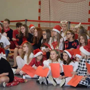 Koncert „Gwiazdka w sercu” w PSP nr 6