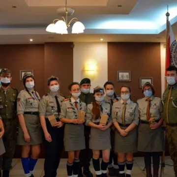 Zmiana warty w Hufcu ZHP w Radomsku