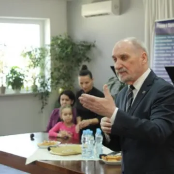 Macierewicz o programie rządu