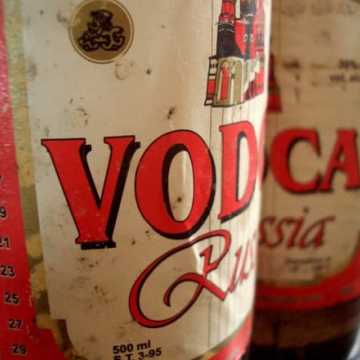 Służba Celna ostrzega przed podrobionym alkoholem z Ukrainy 