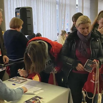 Wolontariusze WOŚP w Radomsku odebrali identyfikatory