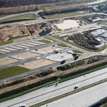 Jak postępują prace na A1 na odcinku Kamieńsk-Radomsko?