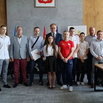 Prezydent Radomska wręczył stypendia sportowe