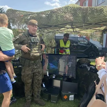 Symulacja wypadku i zarządzanie kryzysowe. Trening 9. Łódzkiej Brygady OT w Radomsku