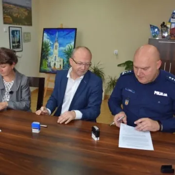 Dodatkowe patrole policji na terenie gminy Kamieńsk