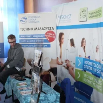 Targi edukacyjne w II LO