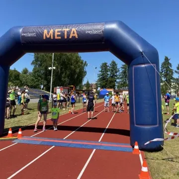 „Bieg na 1 Milę” na otwarcie nowej bieżni w Kamieńsku