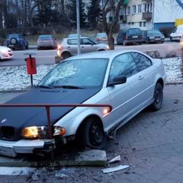 Kolizja BMW z renault na ul. Piastowskiej