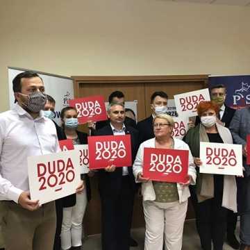 Radni miejscy i powiatowi PiS popierają Andrzeja Dudę