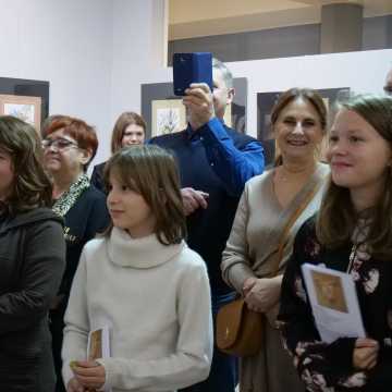 W MDK w Radomsku otwarto wystawę malarstwa i rysunku Renaty Wolskiej