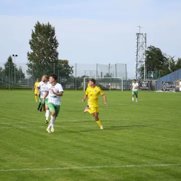 RKS Radomsko – Sokół Aleksandrów. Goście wywożą trzy punkty