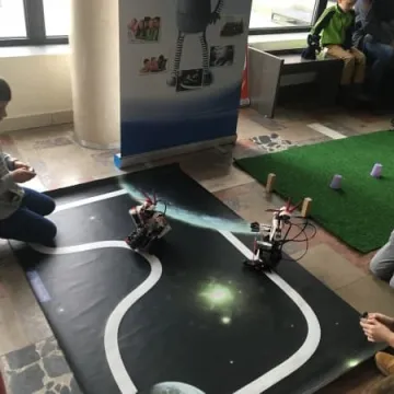 Nauka poprzez zabawę w MDK