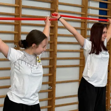 Młodzież ZSP nr 1 uczyła się, jak dbać o zdrowie i formę