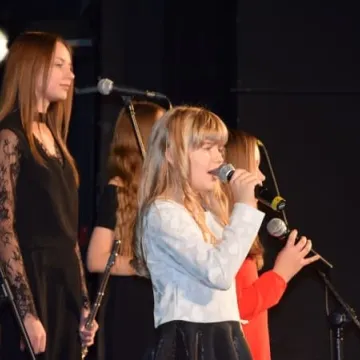 Koncert charytatywny dla Adriana