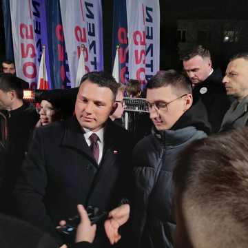 [WIDEO] Tak dla prostych podatków. Nie dla imigracji. Sławomir Mentzen pojawił się w Radomsku