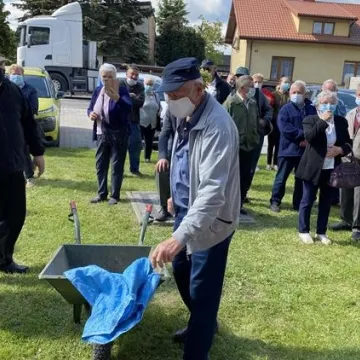 Protest mieszkańców nic nie dał. Ośrodek zdrowia w Ładzicach zlikwidowany. Zastąpi go prywatna placówka