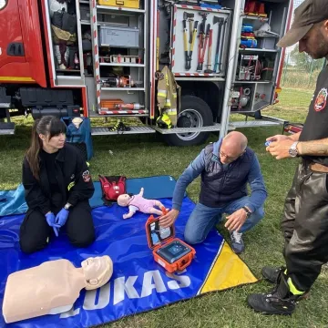 Okrajszów ma swój ekologiczny skwerek. Wielkie otwarcie z piknikiem