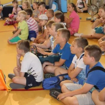 Naukobus odwiedził Publiczną Szkołę Podstawową nr 4 w Radomsku