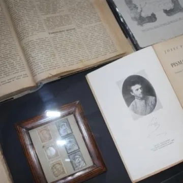 Józef Piłsudski – portret zbiorowy 