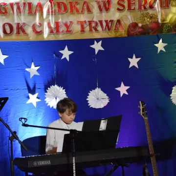 Niech gwiazdka w sercu rok cały trwa