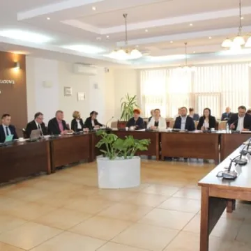 Powiat podjął uchwałę uczczenia pamięci Żołnierzy Wyklętych