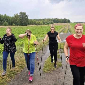 W gminie Radomsko rozpoczęły się marsze Nordic Walking