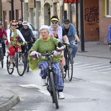 Tradycja na dwóch kółkach. Wiosna przywitana na rowerach